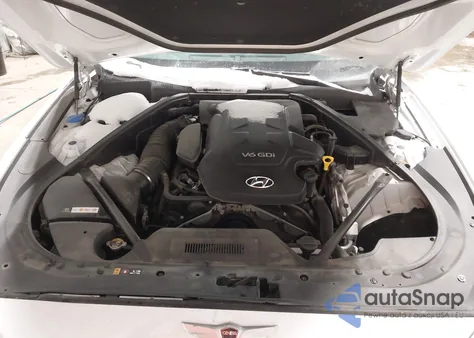 2015 Hyundai Genesis 3.8 from USA, damaged, VIN KMHGN4JE8FU075219